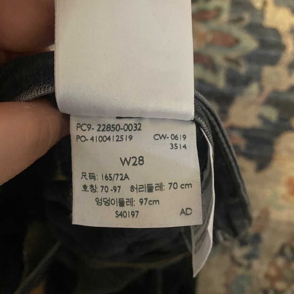 721 HIGH RISE SKINNY LEVIS - Picture 4 of 4